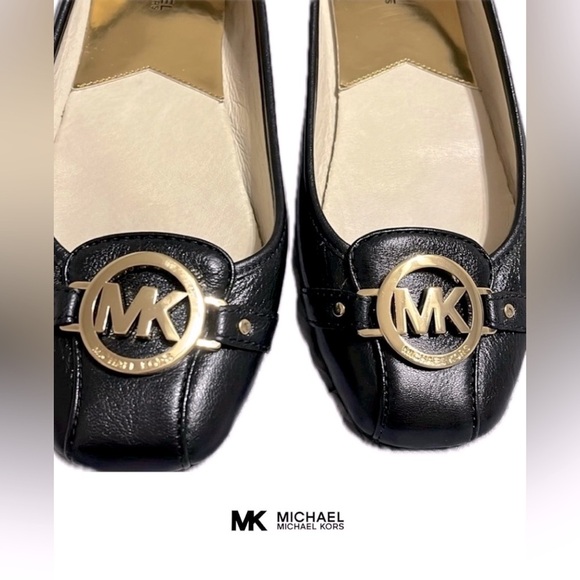 Michael Kors Black Leather Fulton Flats Gold SZ 9 1/2 M. Barely used - Picture 8 of 8